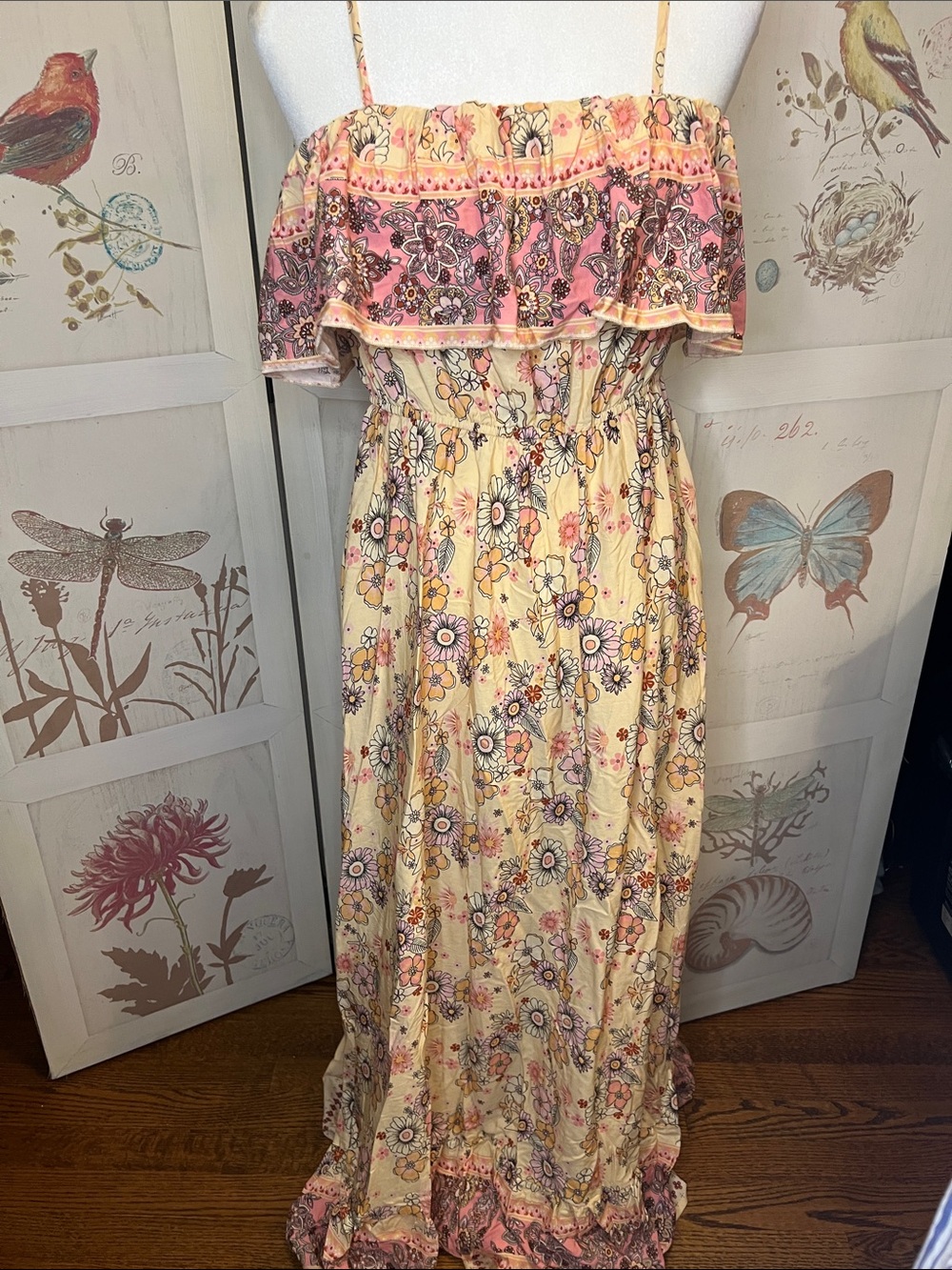 Cupshe Cream Floral Dress with Pink Trim